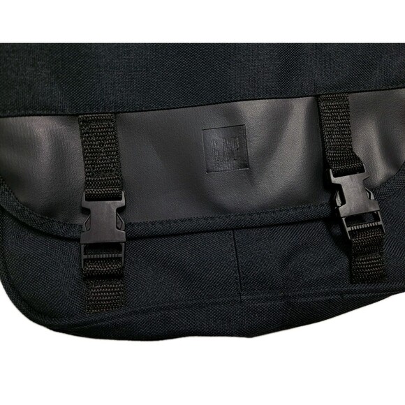 Vintage Gap Hobo Purse Shoulder Bag Messenger Satchel Black Crossbody - Picture 2 of 7